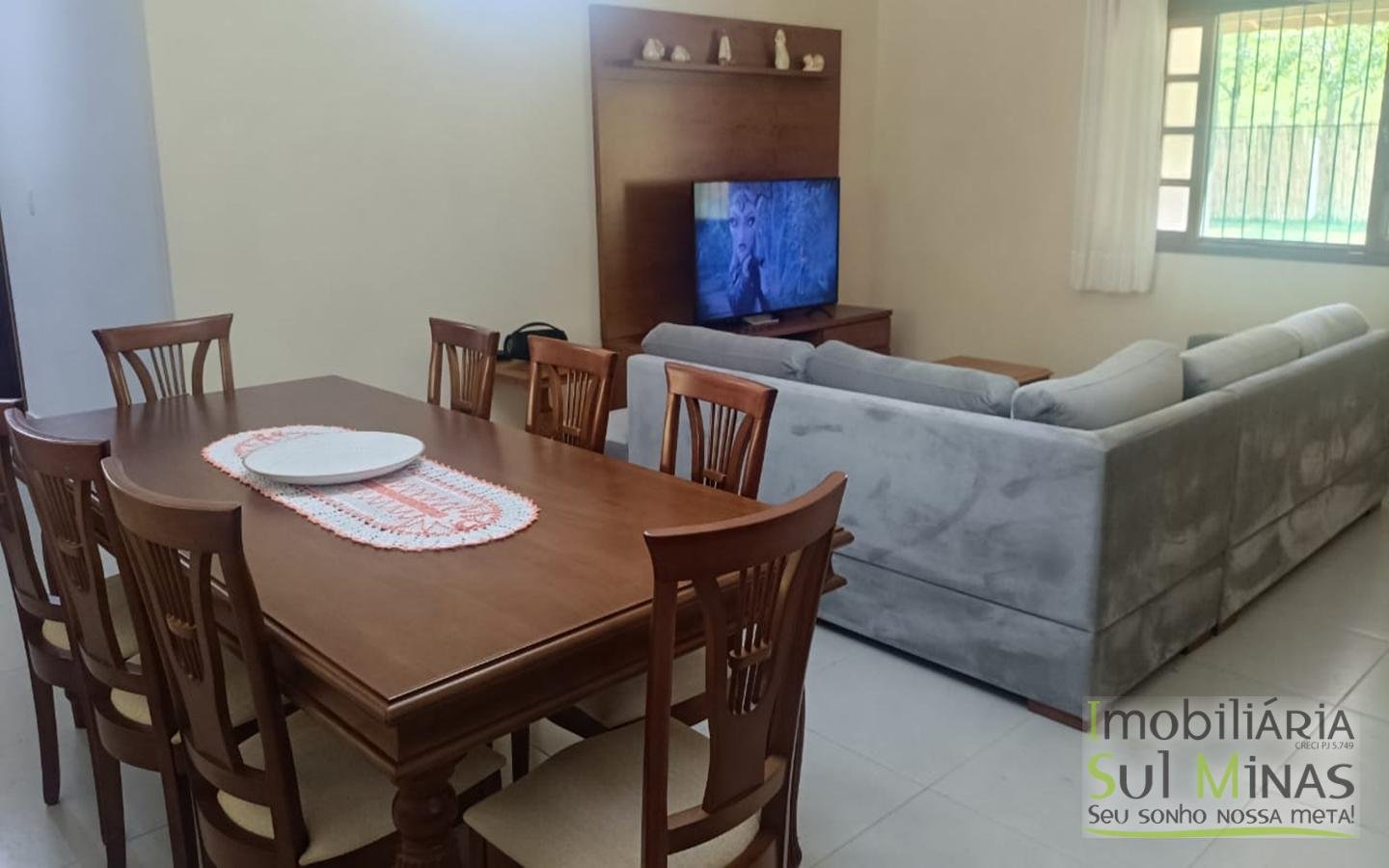 Chácara de 5800m² com lago a 7km do centro de Cambuí MG a venda (4) (Copy)