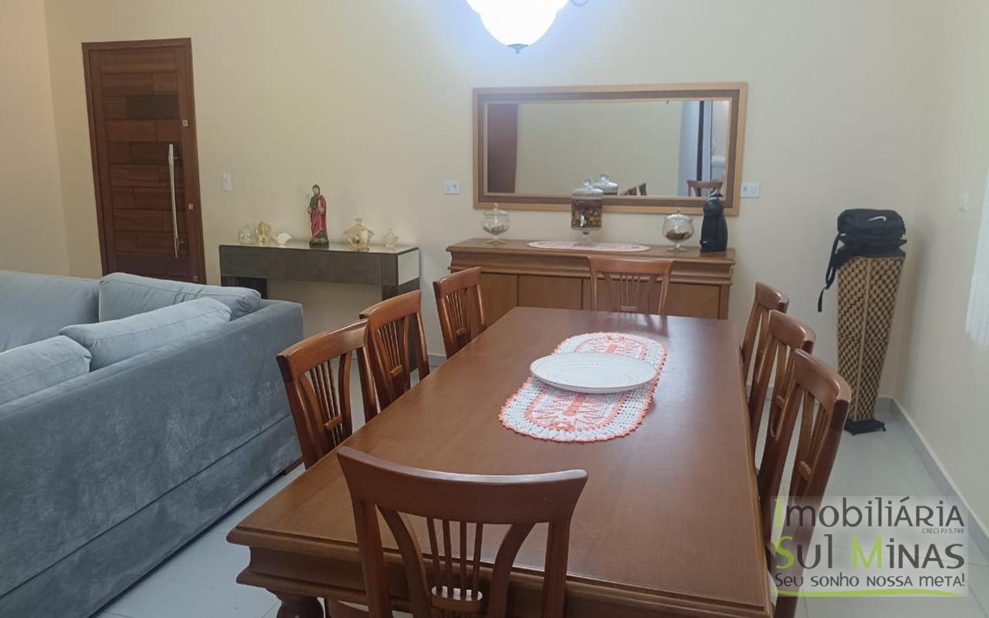 Chácara de 5800m² com lago a 7km do centro de Cambuí MG a venda (8) (Copy)