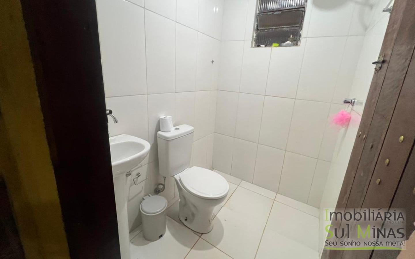 Chácara de 5927m ² a 10km da cidade À Venda em Cambuí MG cod2401 (1)