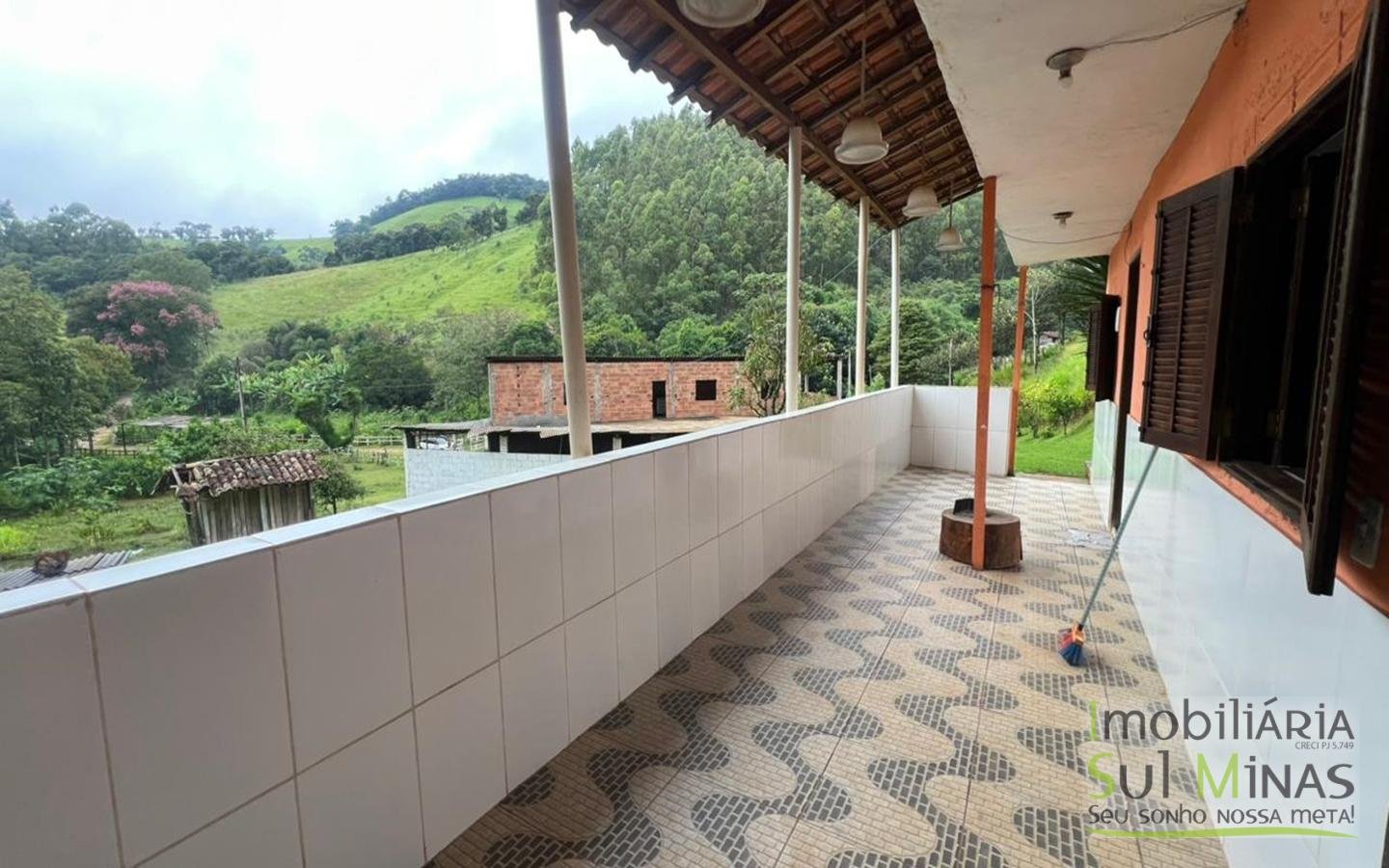 Chácara de 5927m ² a 10km da cidade À Venda em Cambuí MG cod2401 (17)