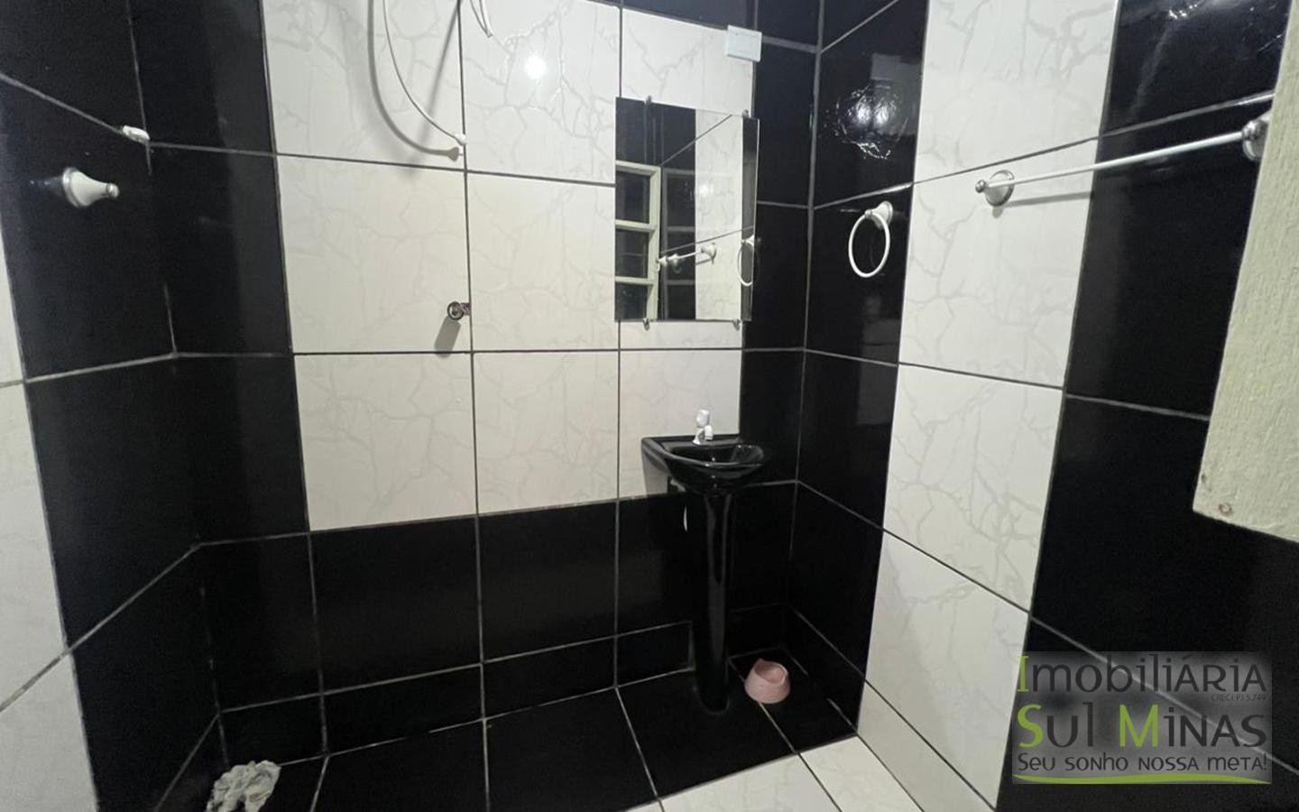 Chácara de 5927m ² a 10km da cidade À Venda em Cambuí MG cod2401 (21)