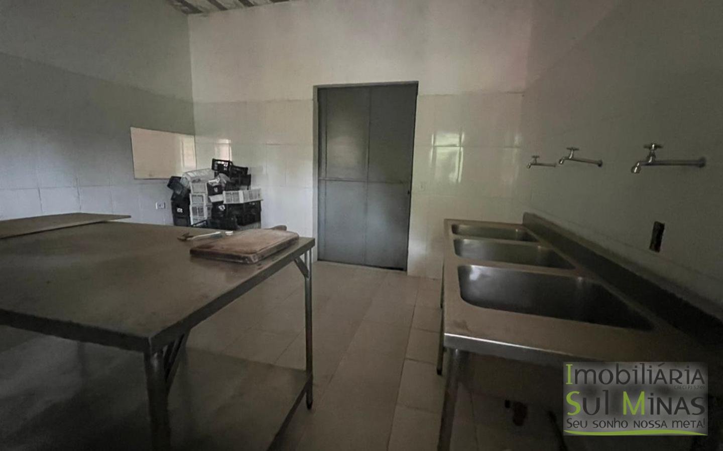 Chácara de 5927m ² a 10km da cidade À Venda em Cambuí MG cod2401 (9)