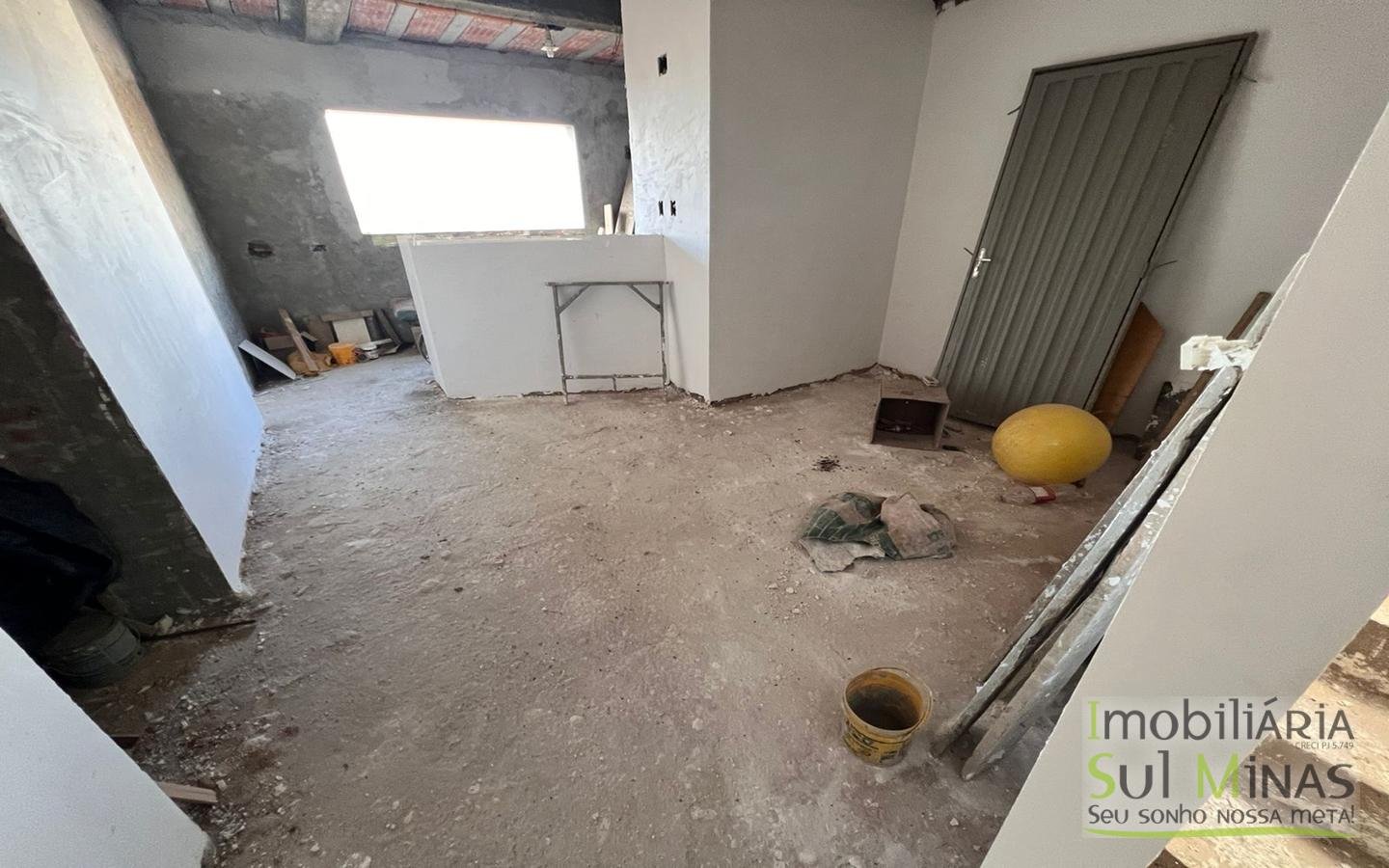 Imóvel em fase final de acabamento a Venda em Cambuí MG Cód. 1962 (3)