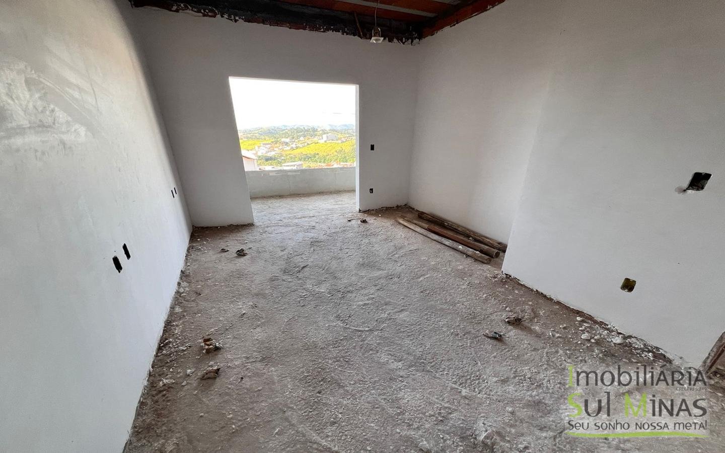 Imóvel em fase final de acabamento a Venda em Cambuí MG Cód. 1962 (6)