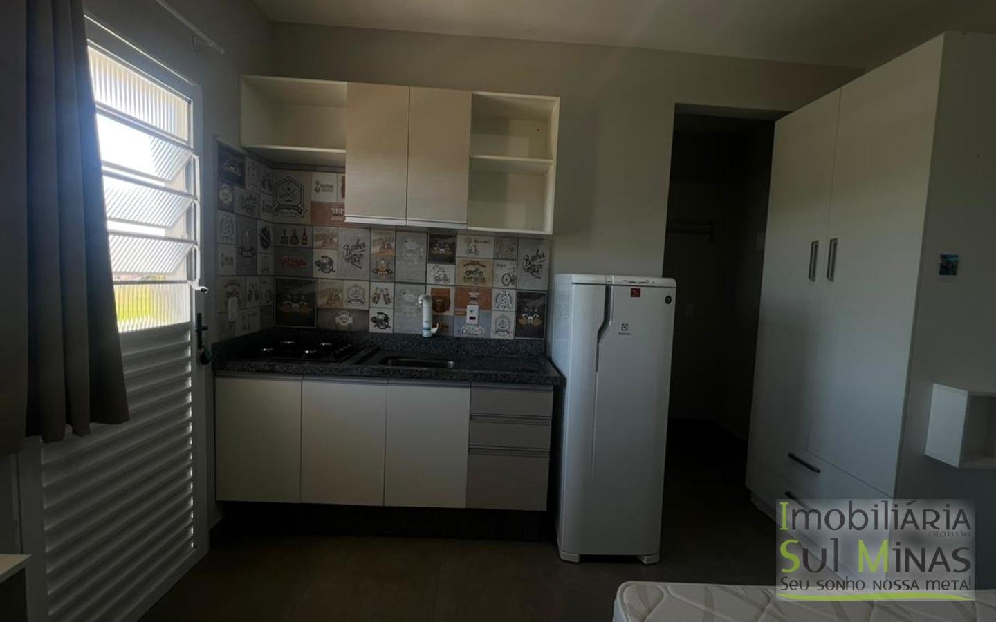 Kitnet Mobiliada para Locação em Cambuí MG cod2286 (15)