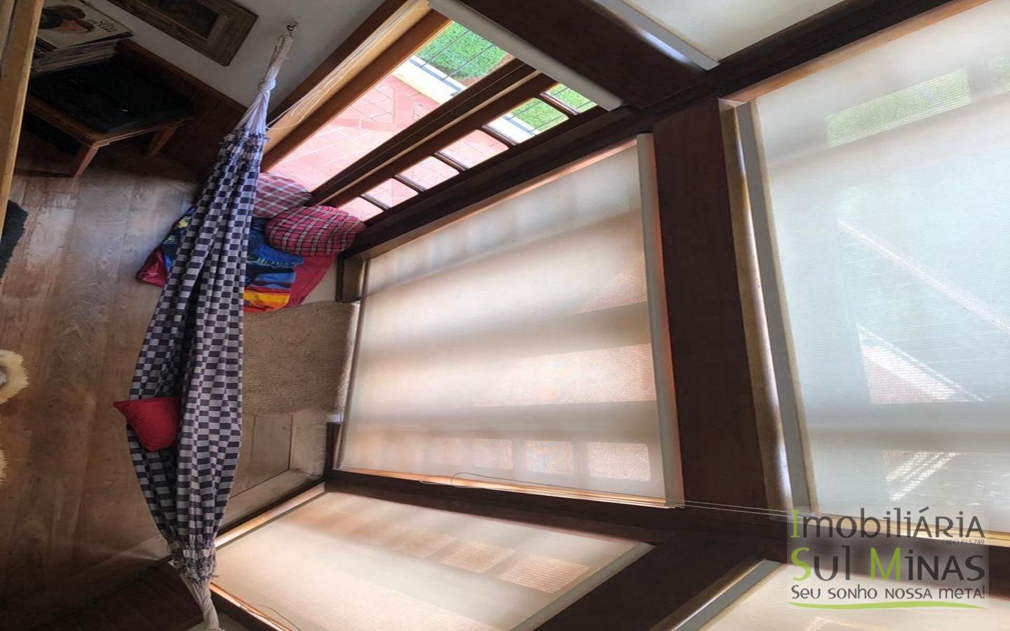 Lindíssima Casa de Inverno a Venda em Monte Verde MG Cod. 1943 (1)