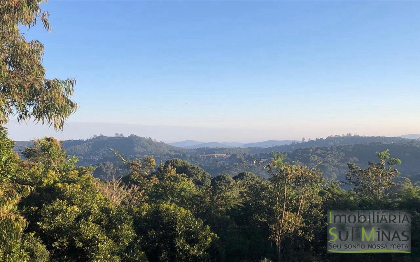 Lindíssima Casa de Inverno a Venda em Monte Verde MG Cod. 1943 (10)