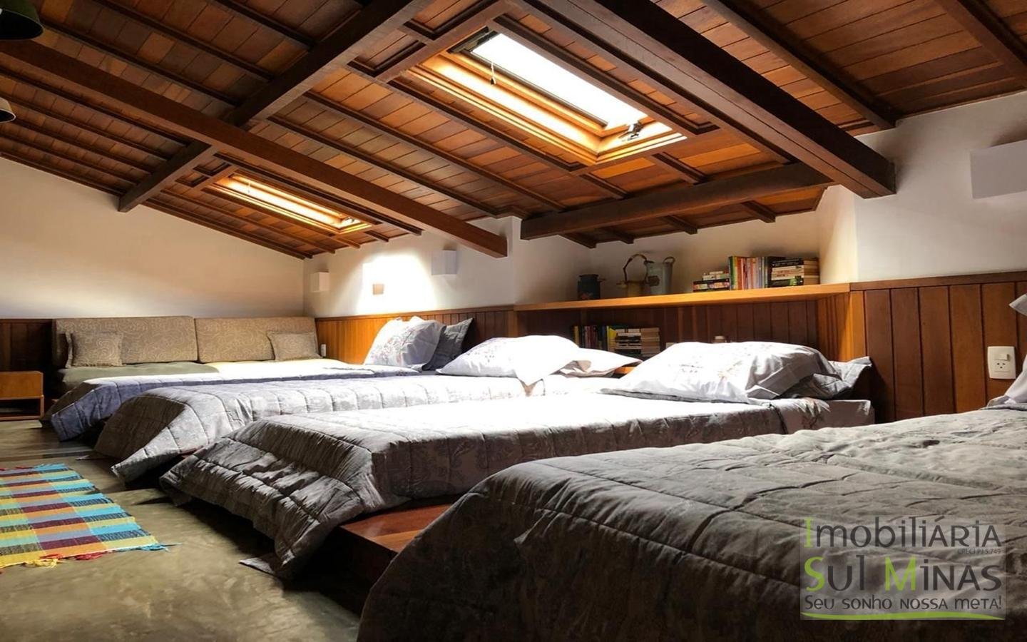 Lindíssima Casa de Inverno a Venda em Monte Verde MG Cod. 1943 (20)