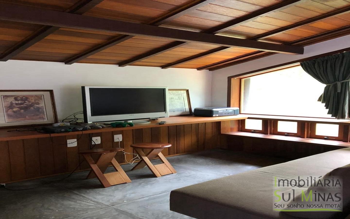 Lindíssima Casa de Inverno a Venda em Monte Verde MG Cod. 1943 (23)