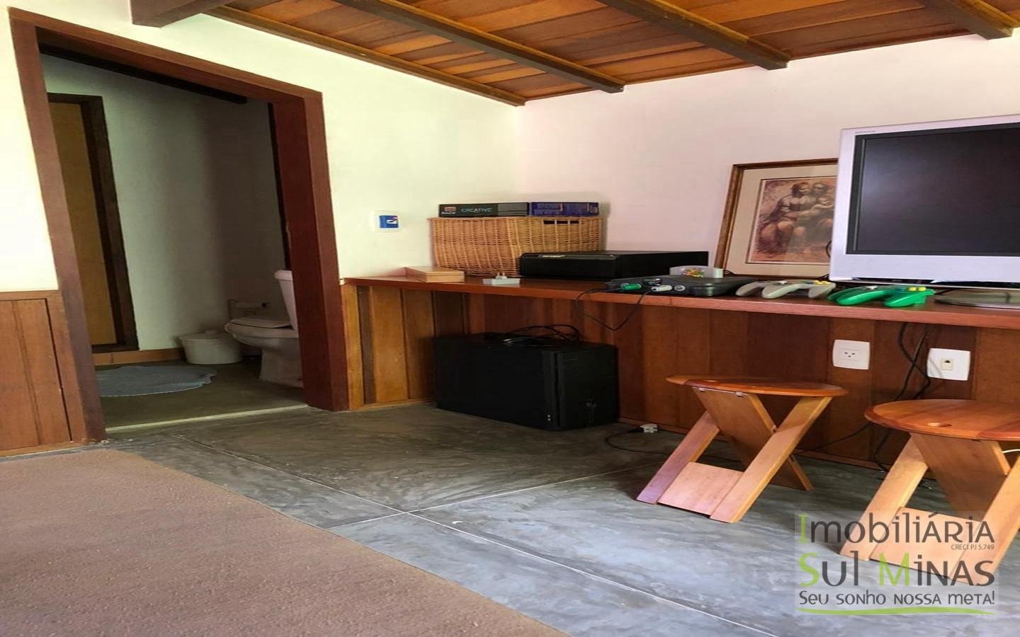 Lindíssima Casa de Inverno a Venda em Monte Verde MG Cod. 1943 (25)