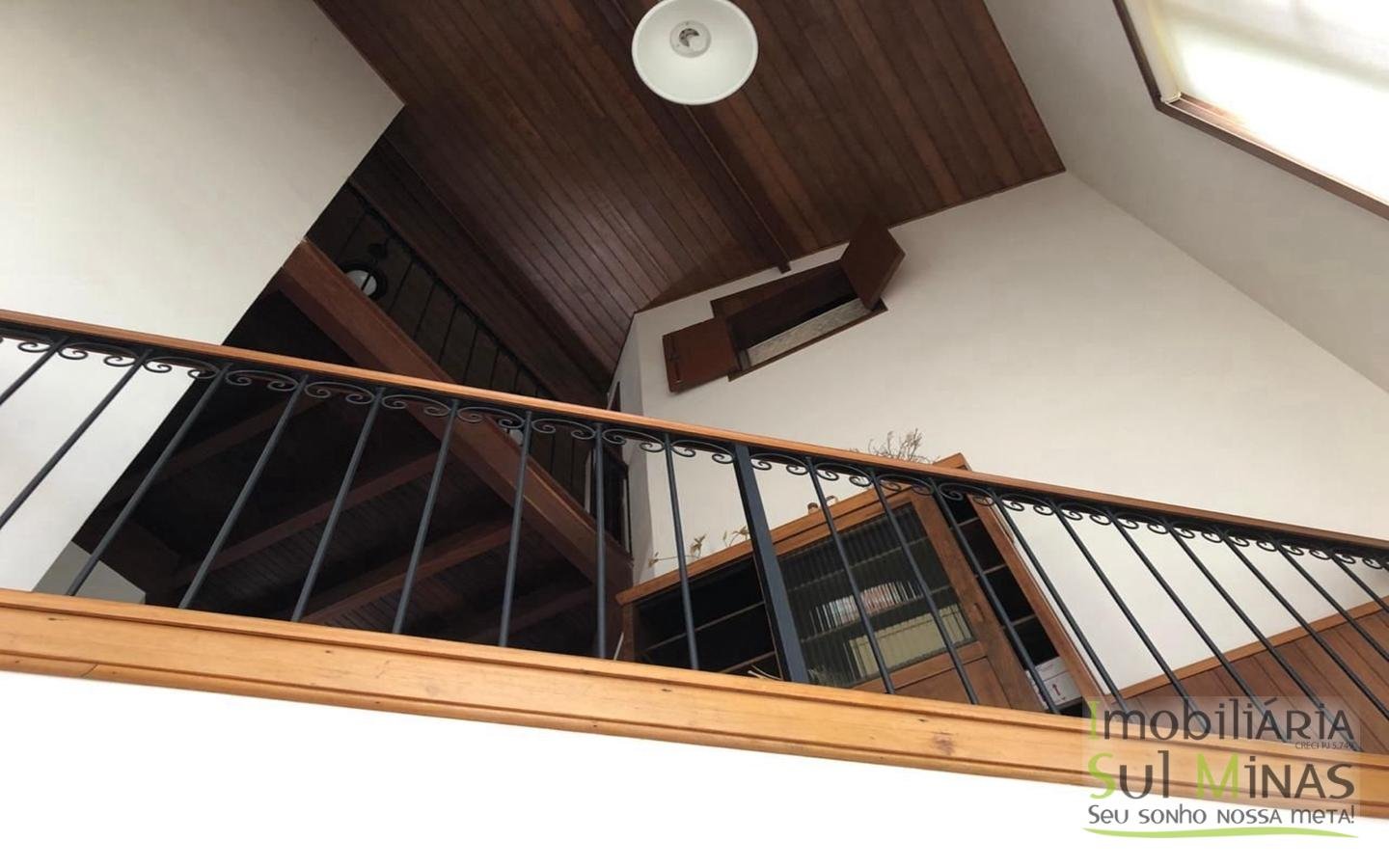 Lindíssima Casa de Inverno a Venda em Monte Verde MG Cod. 1943 (39)