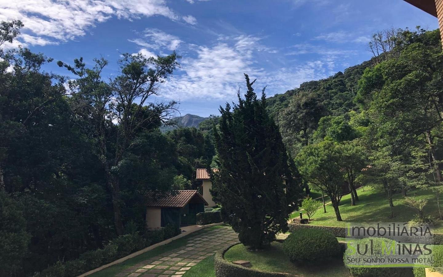 Lindíssima Casa de Inverno a Venda em Monte Verde MG Cod. 1943 (4)