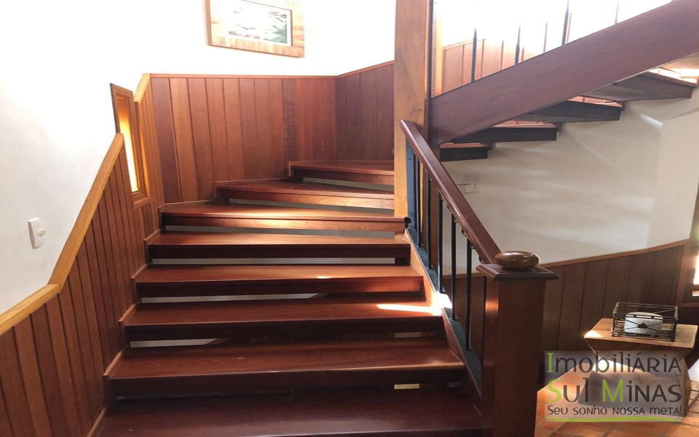 Lindíssima Casa de Inverno a Venda em Monte Verde MG Cod. 1943 (41)