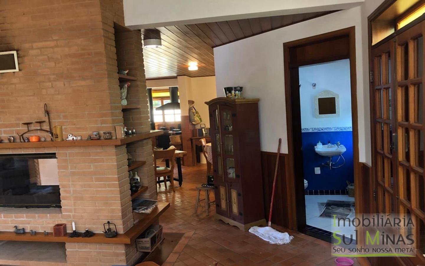 Lindíssima Casa de Inverno a Venda em Monte Verde MG Cod. 1943 (42)