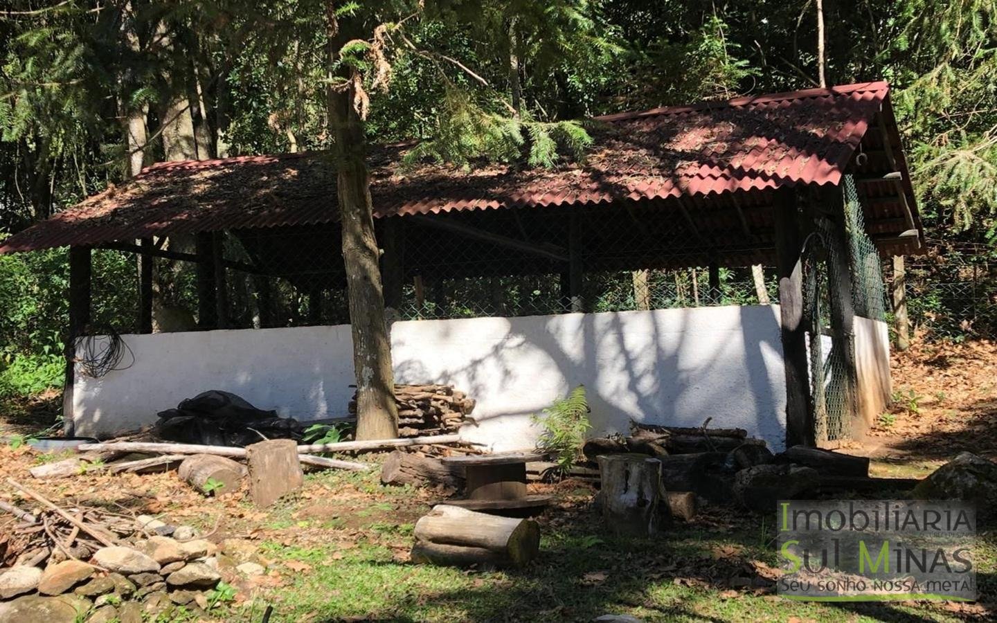 Lindíssima Casa de Inverno a Venda em Monte Verde MG Cod. 1943 (9)