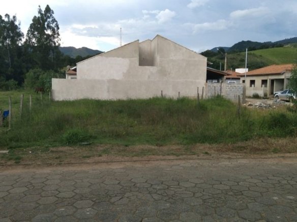 Lote Plano à Venda com 220m² no Córrego do Bom Jesus MG Cod. 1879 (1)