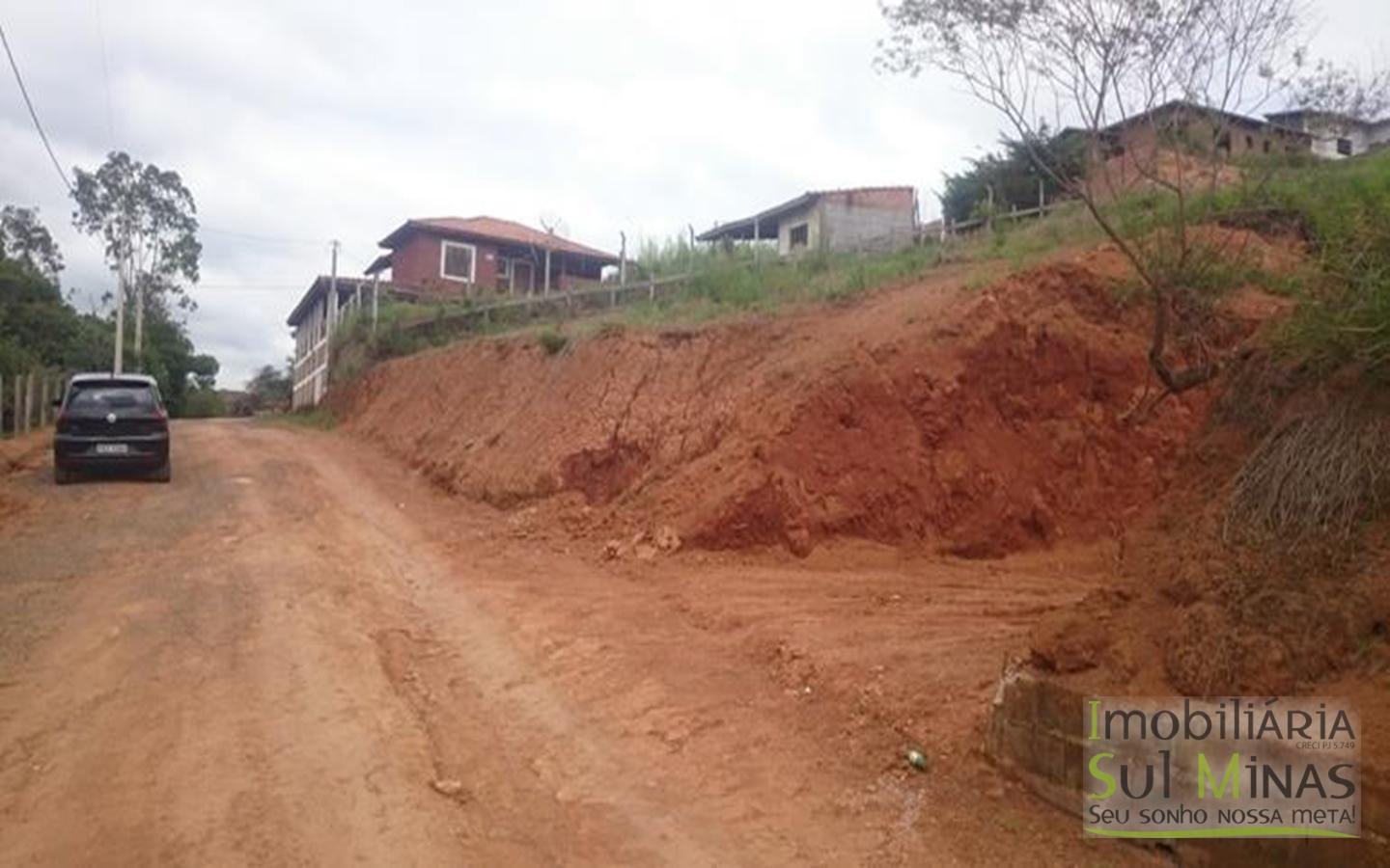 Lote com 25 metros de frente com 1575 m² Cod 1082 (1)