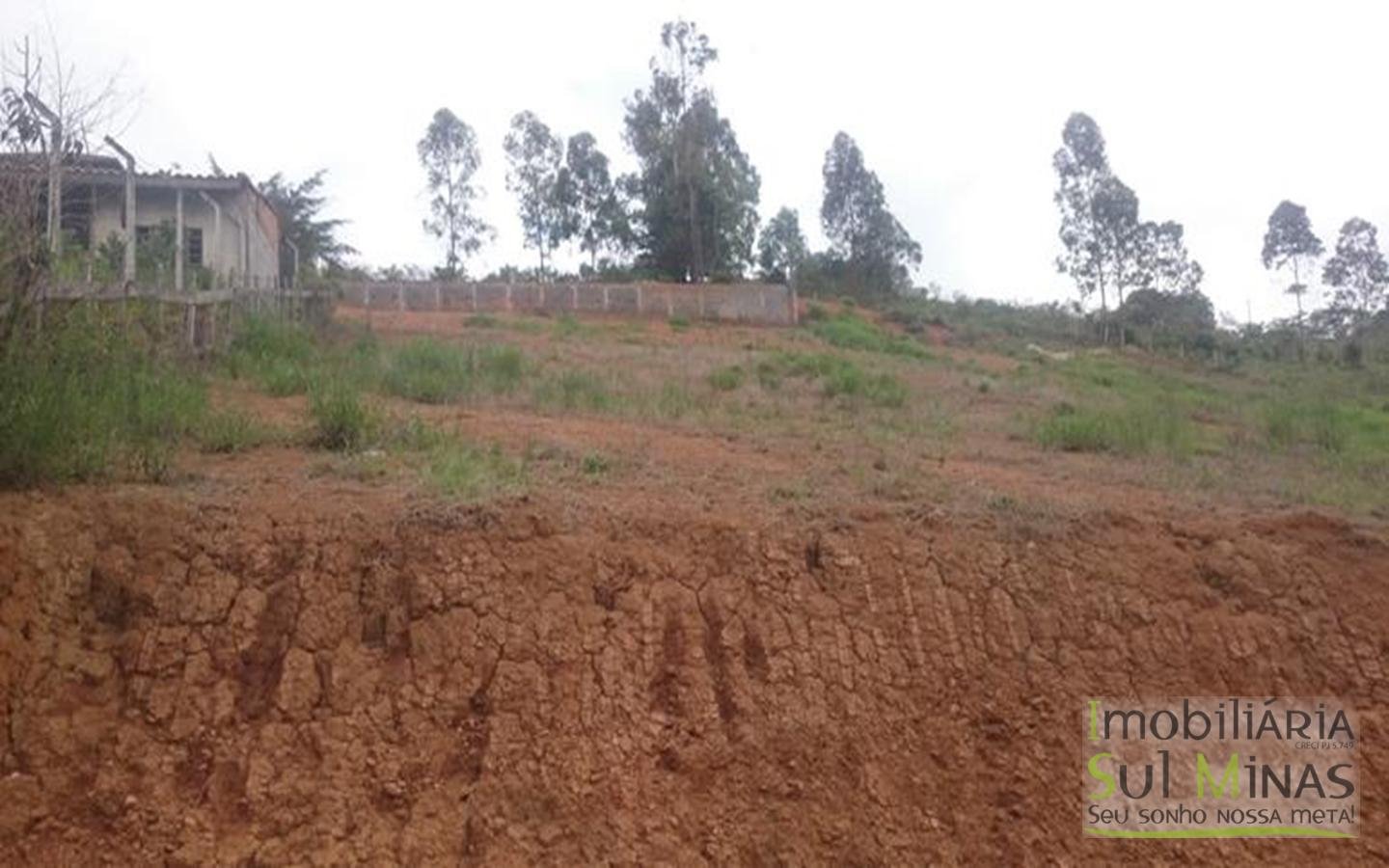 Lote com 25 metros de frente com 1575 m² Cod 1082 (3)