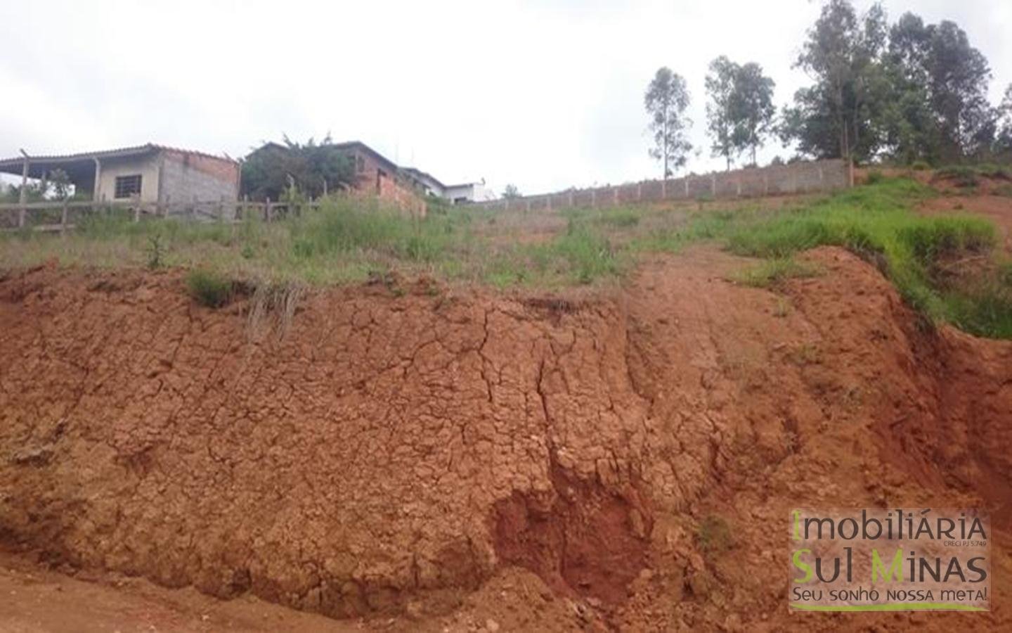 Lote com 25 metros de frente com 1575 m² Cod 1082 (5)