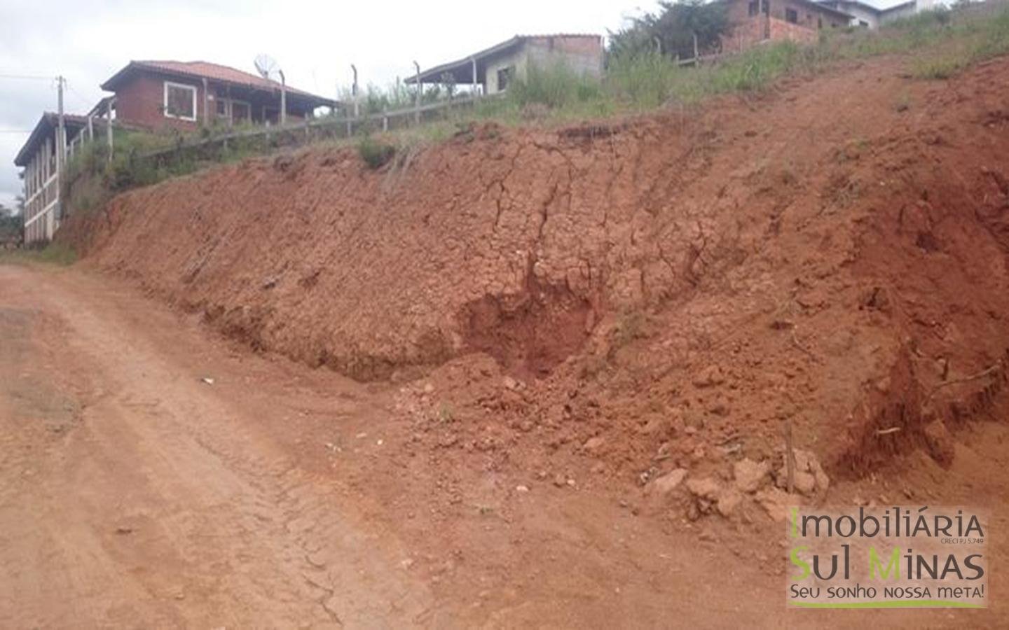 Lote com 25 metros de frente com 1575 m² Cod 1082 (6)