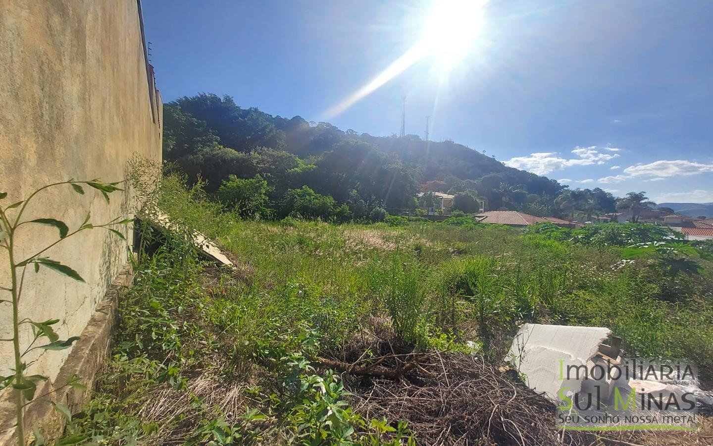 Lote com 635 m² a Venda em Cambuí MG Cod. 1845 (2)