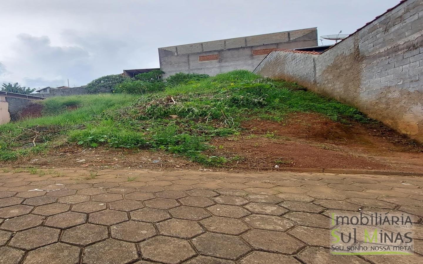 Lote de 125 m² a Venda em Cambuí MG Cód. 1625 (3)