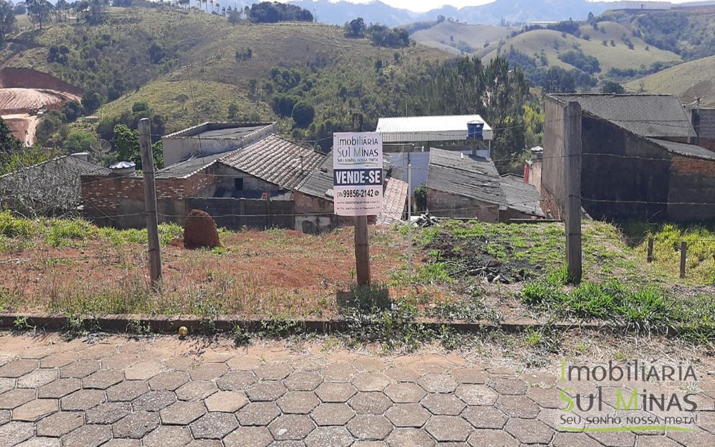 Lote de 155 m² com 20 metros de frente e 7,75 metros de lateral a Venda em Cambuí MG Cód 1500 (5) Lote de 155 m² com 20 metros de frente e 7,75 metros de lateral a Venda em Cambuí MG Cód 1500 (5)