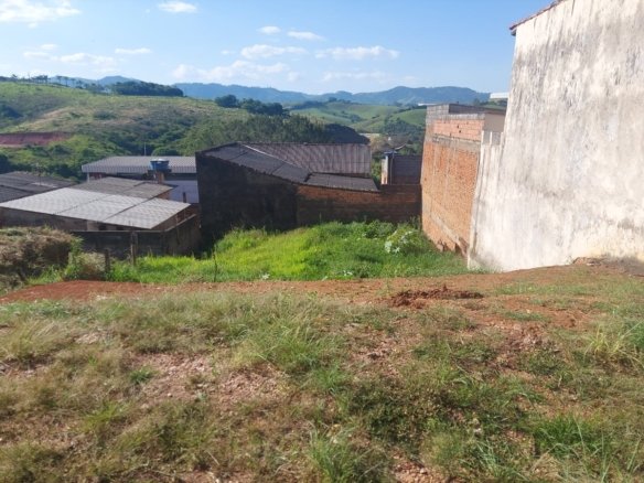 Lote de 214,82 m² a Venda em Cambuí MG Cod (3)