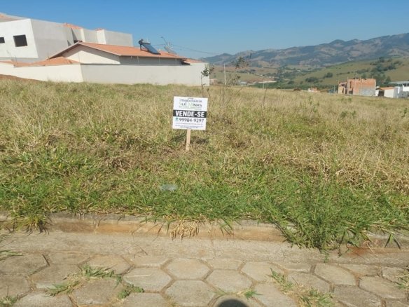 Lote de 448 m² a Venda em Cambuí MG Cod. 1797 (3)
