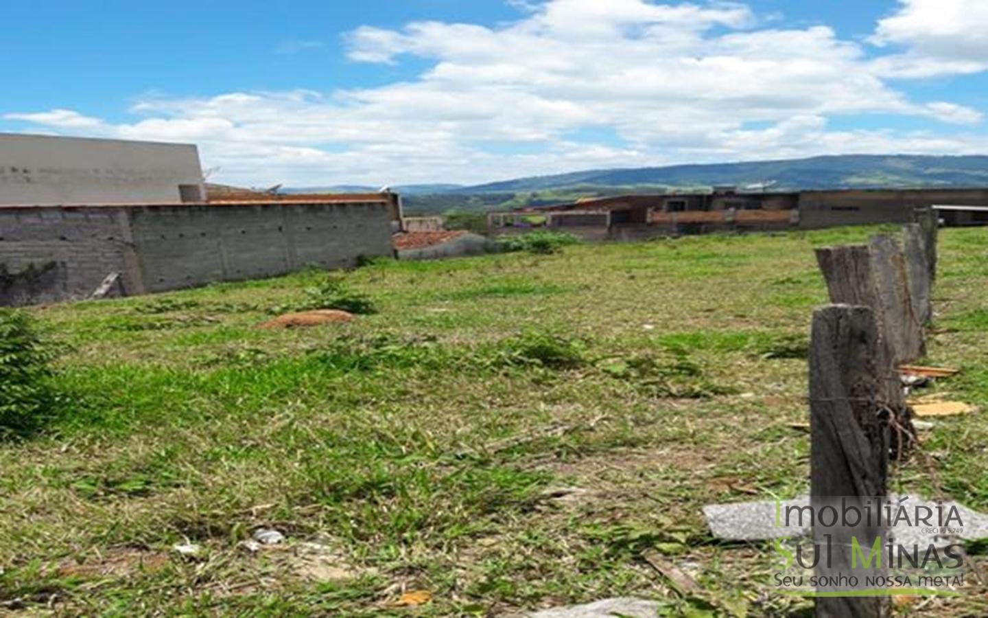 Lote de 525 metros em bairro alto com vista pra cidade Cod 1131 (3)