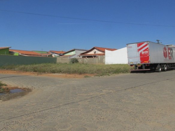 Lote em Cambuí MG de esquina Cod 868 (1)