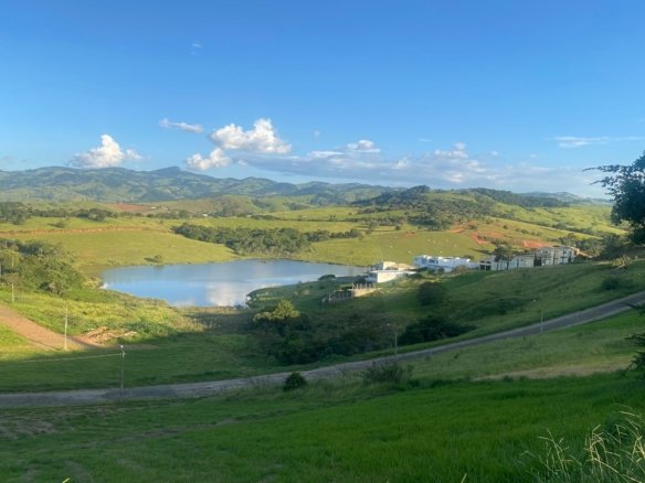 Lote em Local Privilegiado a Venda em Cambuí MG Cód. 1656 (6)