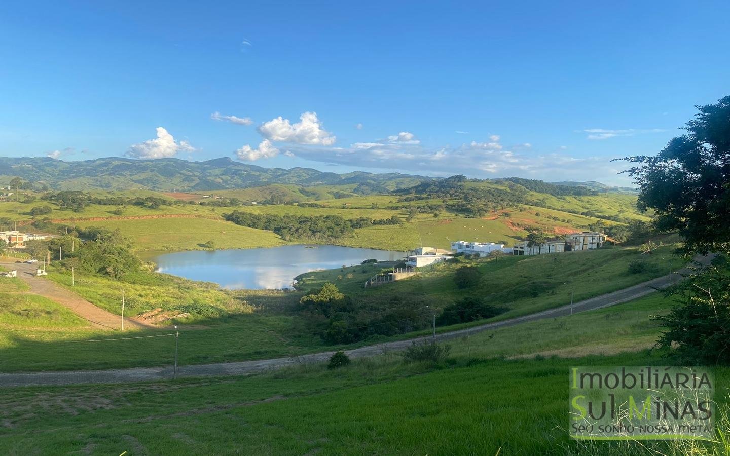 Lote em Local Privilegiado a Venda em Cambuí MG Cód. 1656 (6)