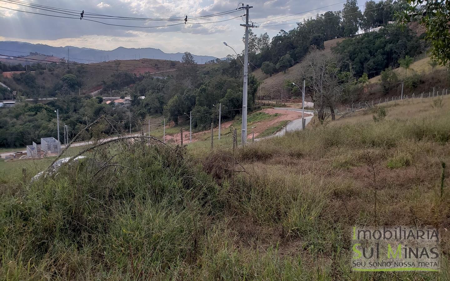 Lotes a venda de 125 m² a 400 m² em Cambuí Cod 1077 (7)