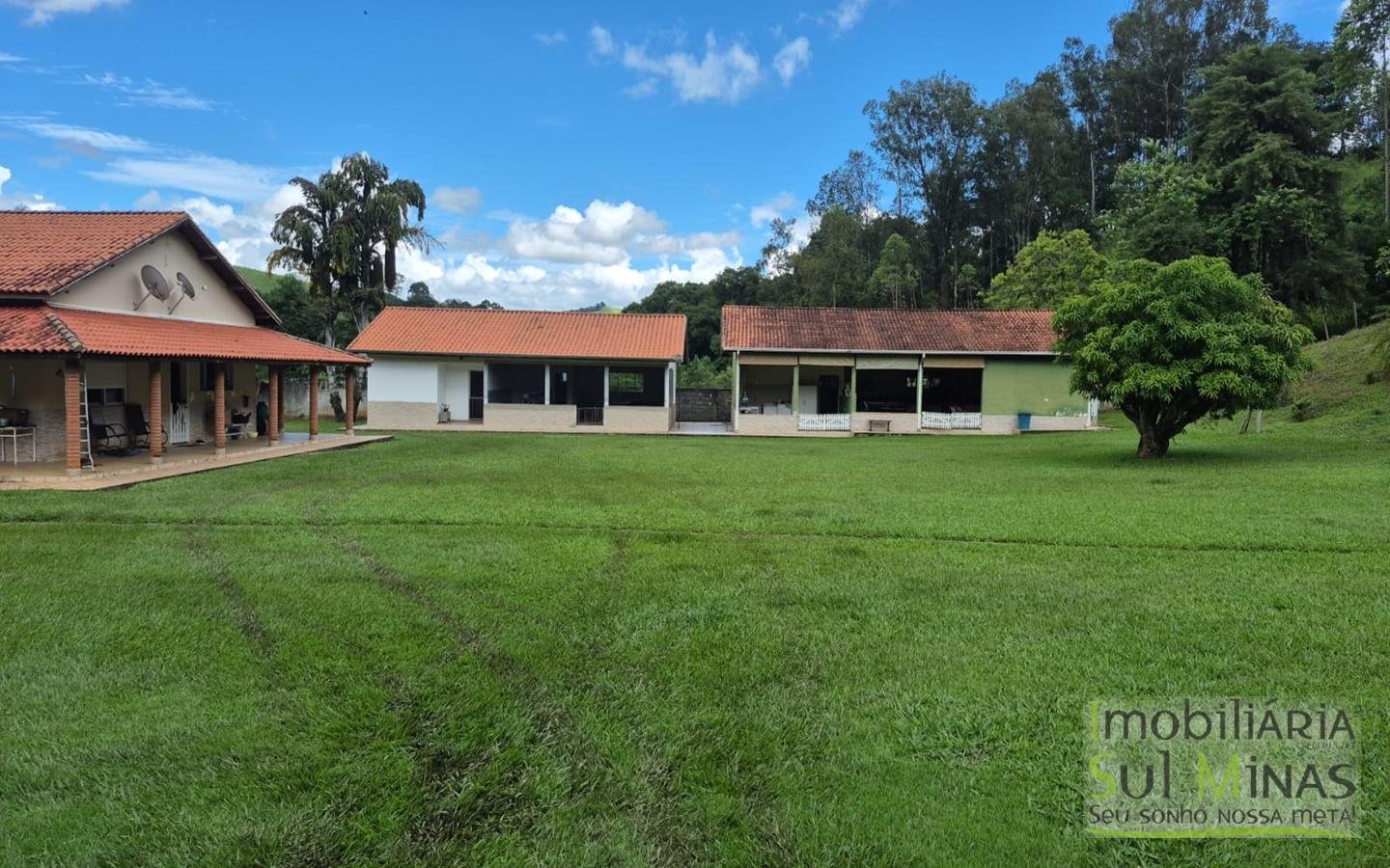 Sítio À Venda em Córrego do Bom Jesus 1 Alqueire Excelente Localização cod2405 (49)