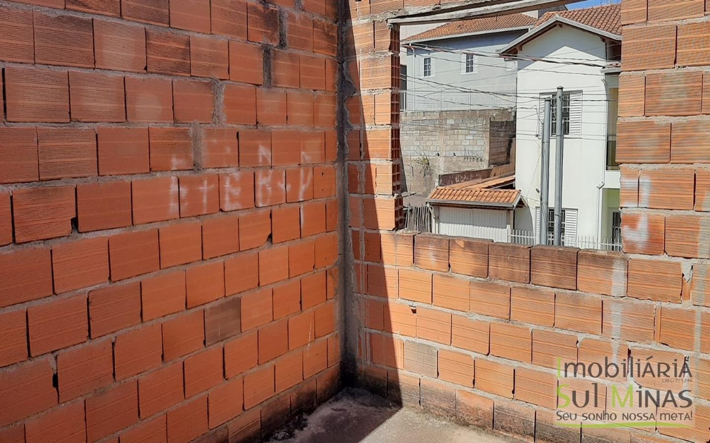 Sobrado a Venda em Cambuí MG Cód. 1495 (12)