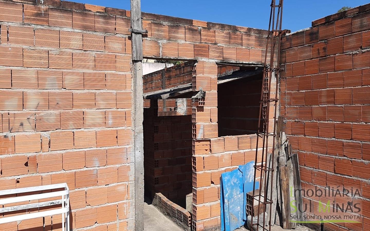 Sobrado a Venda em Cambuí MG Cód. 1495 (17)