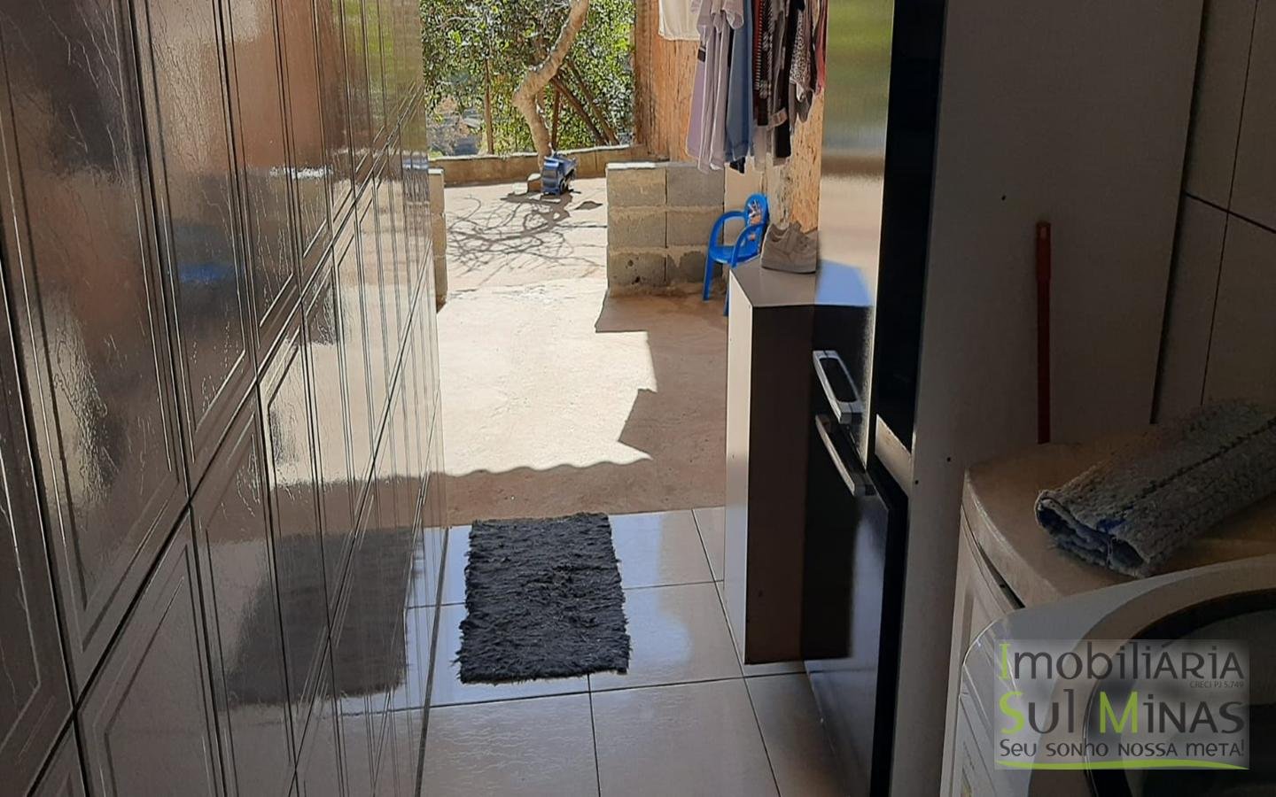 Sobrado a Venda em Cambuí MG Cód. 1495 (27)