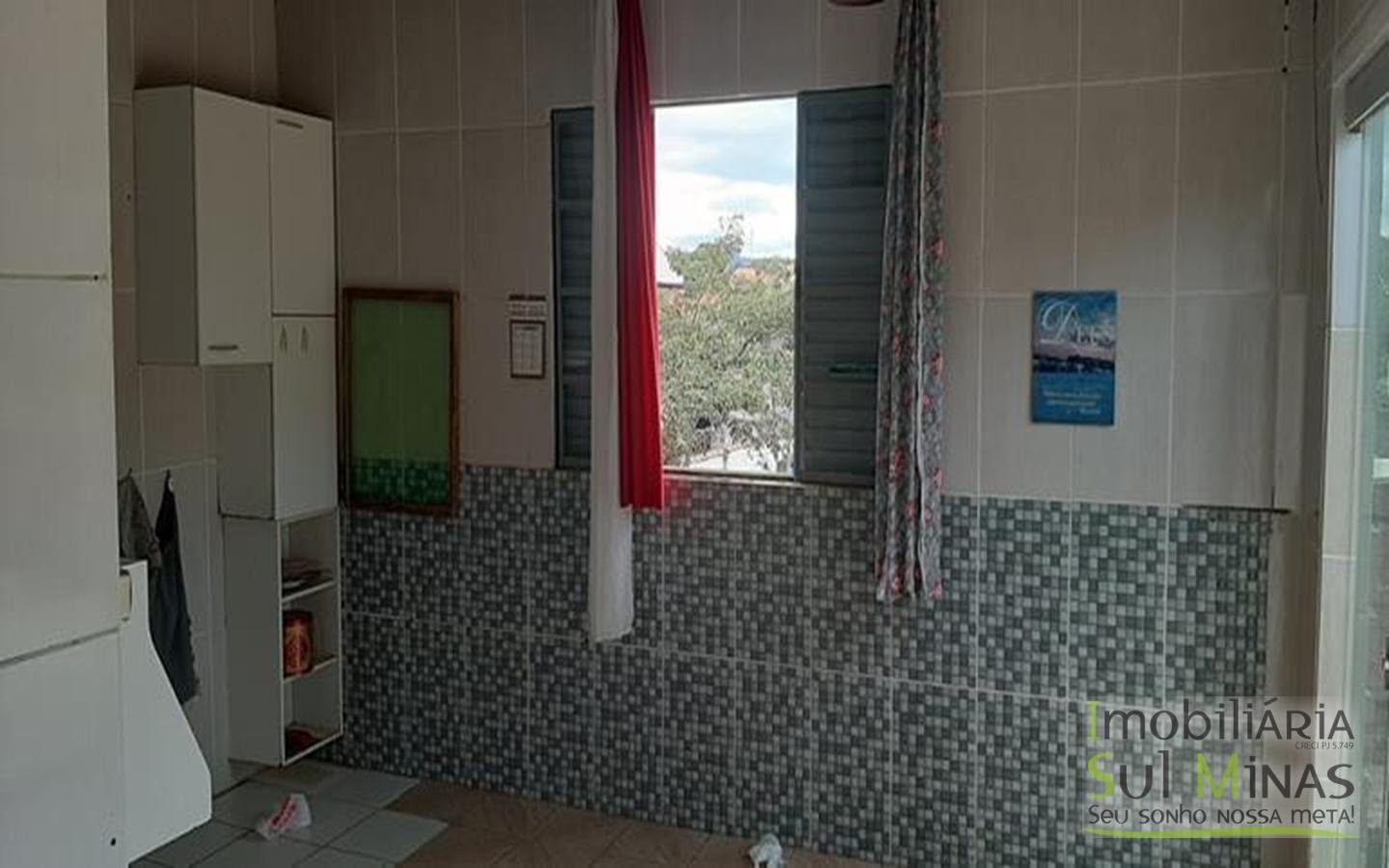 Sobrado com 400 metros de lote a Venda em Cambuí MG Cód (12)