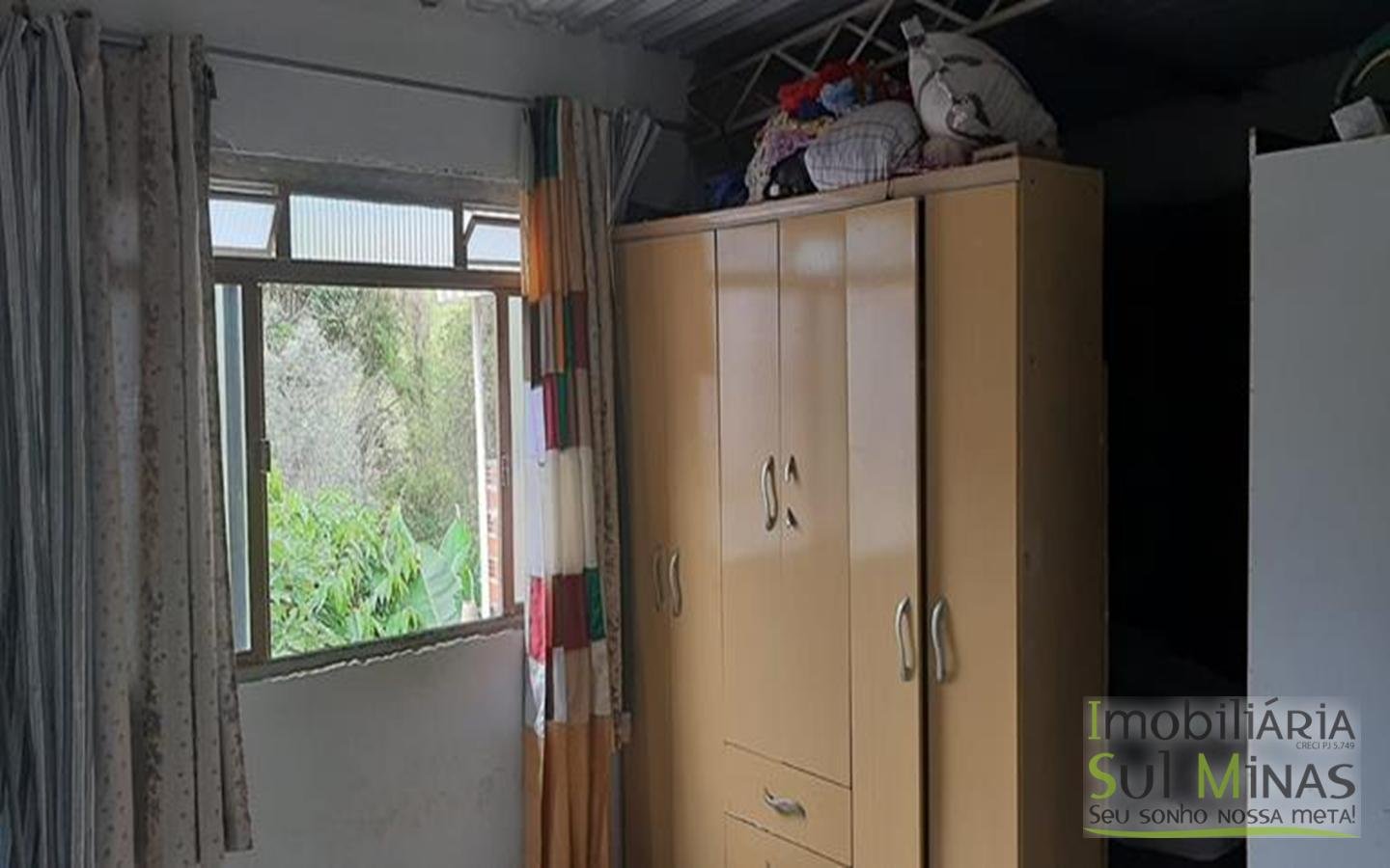 Sobrado com 400 metros de lote a Venda em Cambuí MG Cód (16)