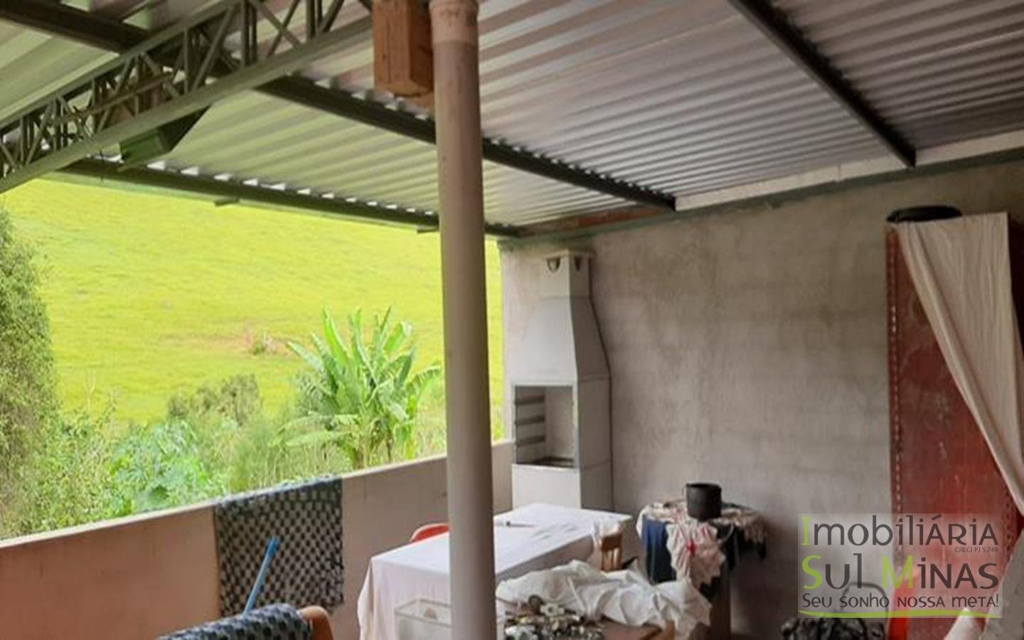 Sobrado com 400 metros de lote a Venda em Cambuí MG Cód (21)