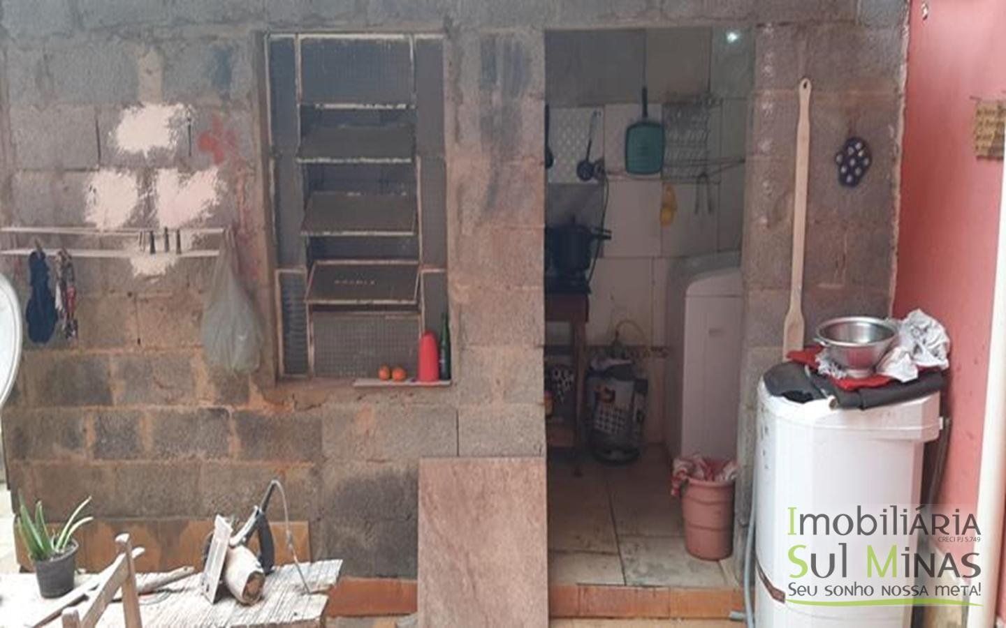 Sobrado com 400 metros de lote a Venda em Cambuí MG Cód (33)