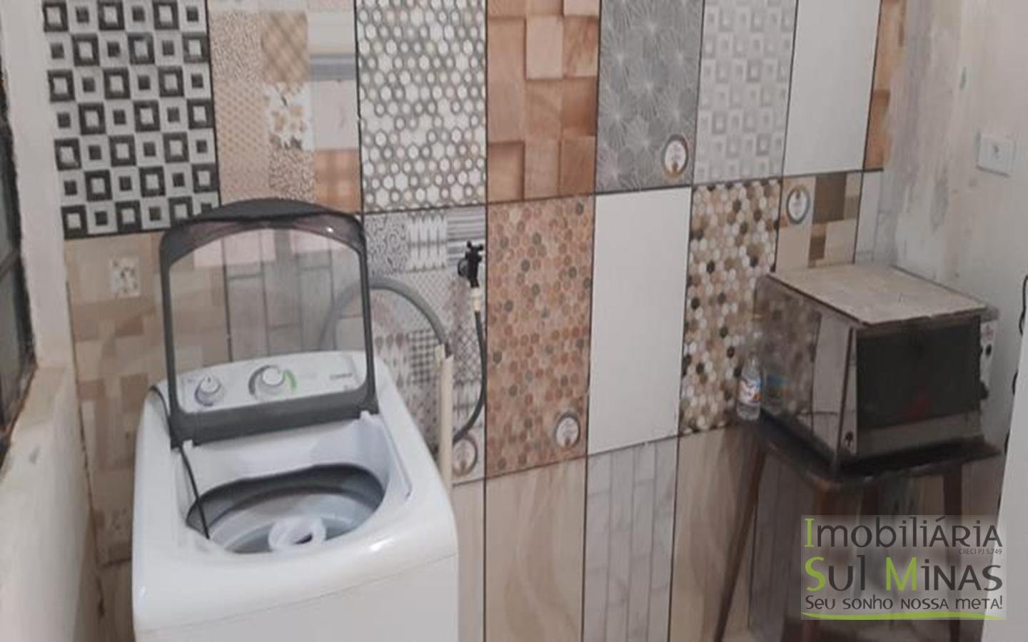 Sobrado com 400 metros de lote a Venda em Cambuí MG Cód (36)