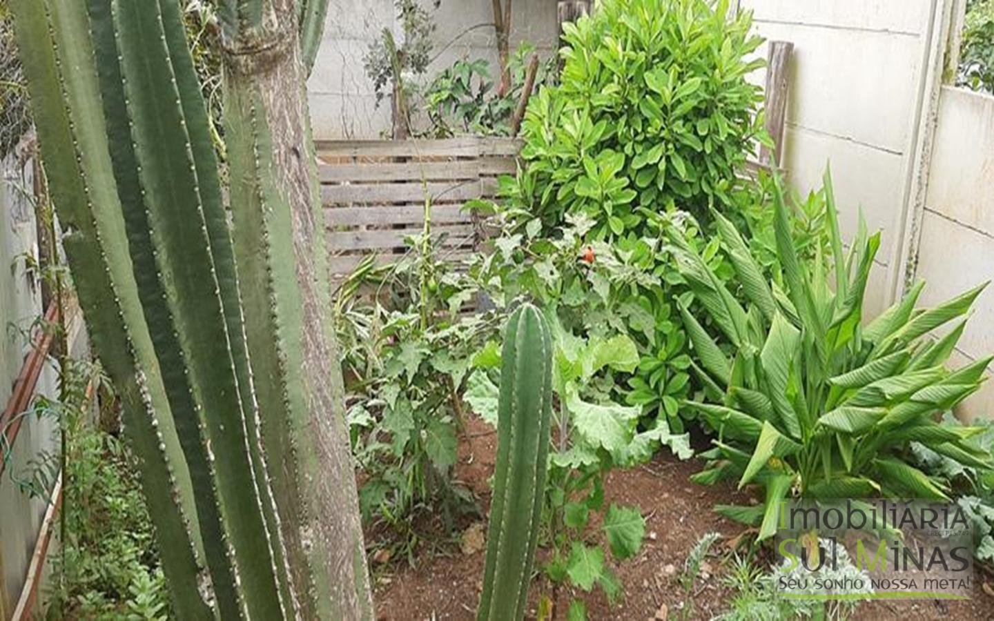 Sobrado com 400 metros de lote a Venda em Cambuí MG Cód (40)