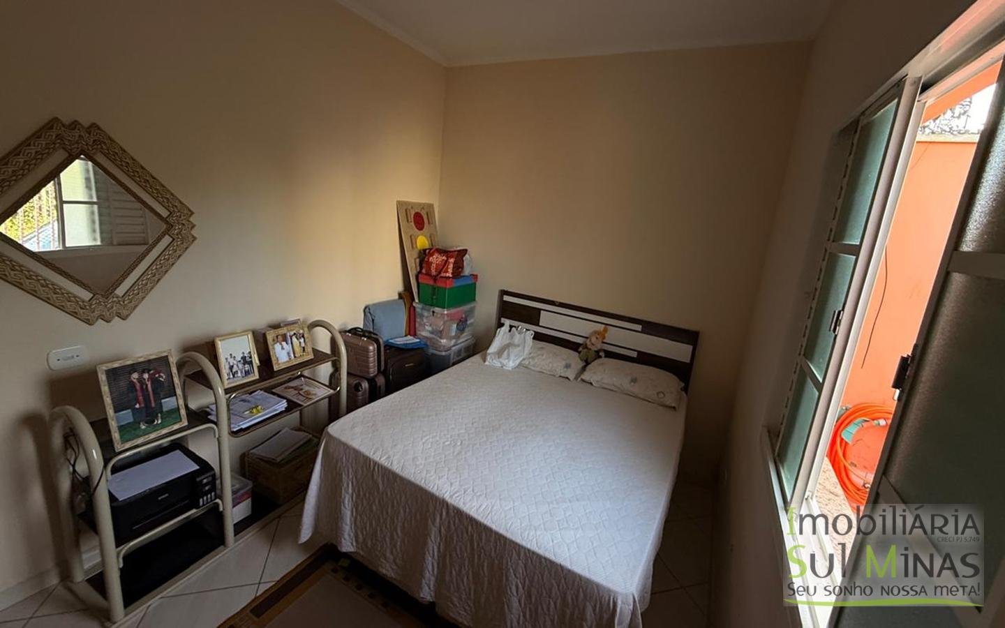 Casa Plana Com 3 Dormitórios (1 Suiíte) – Excelente Localização cod 2439 (18)