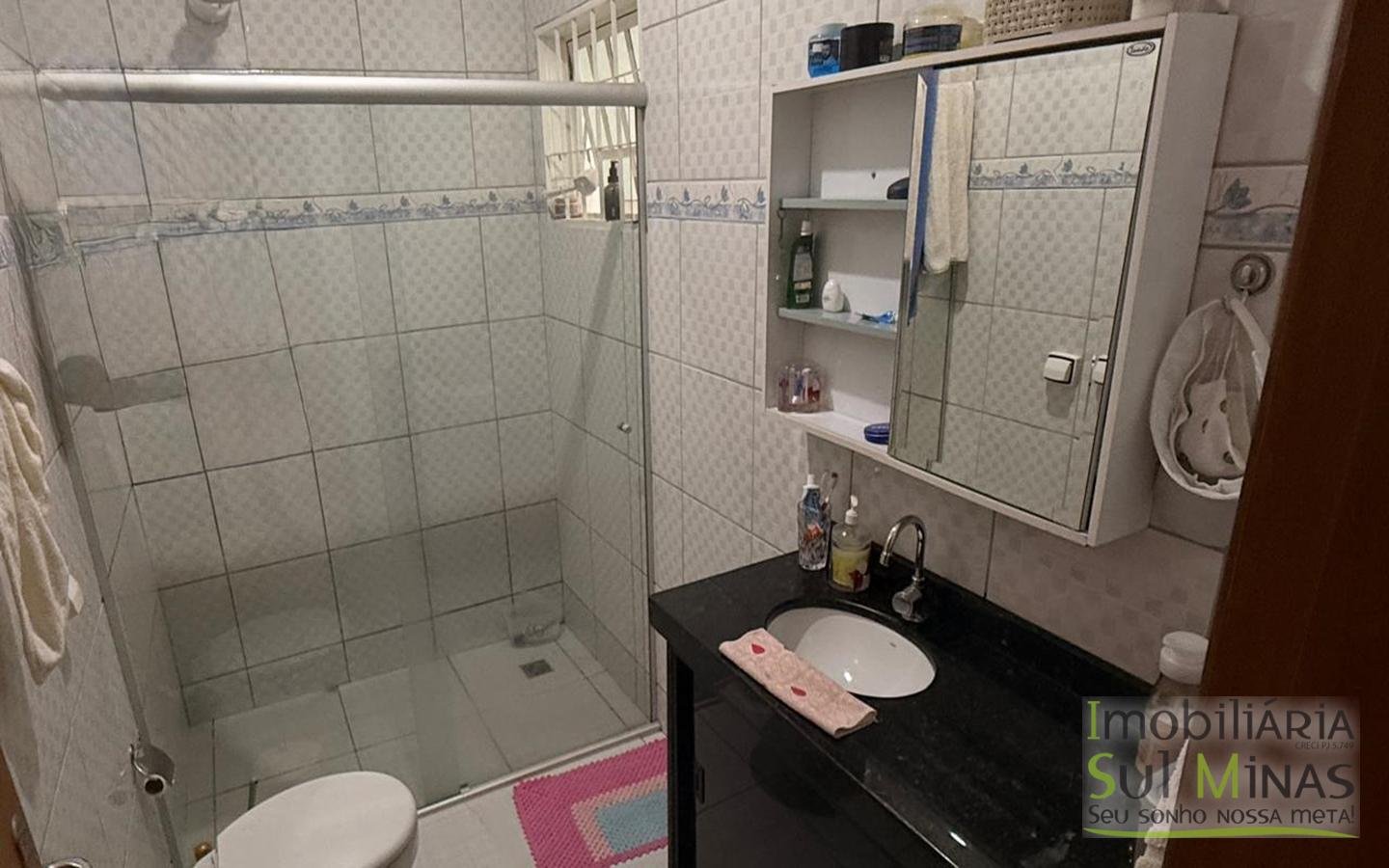 Casa Plana Com 3 Dormitórios (1 Suiíte) – Excelente Localização cod 2439 (3)