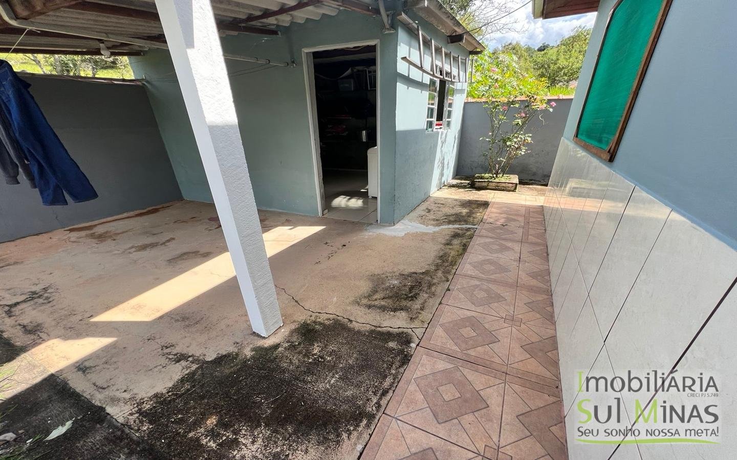 Casa com Piscina e Terreno de 1.066 m² a Venda no Córrego do Bom Jesus MG Cód. 1617 (16)