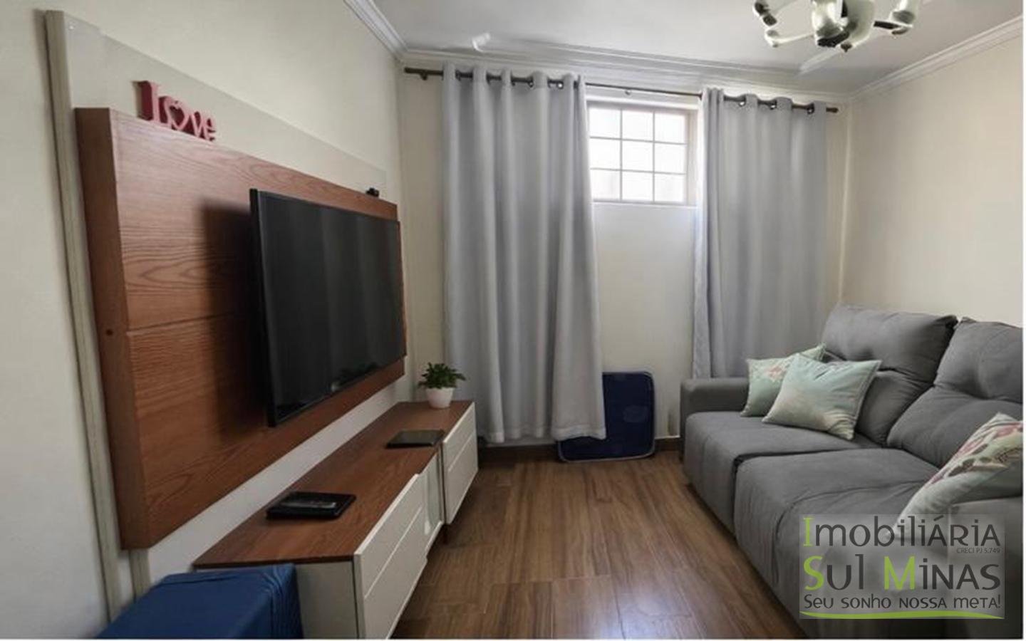 Casa de 195m ² à venda, próxima ao centro de Cambui MG cod2438 (10)