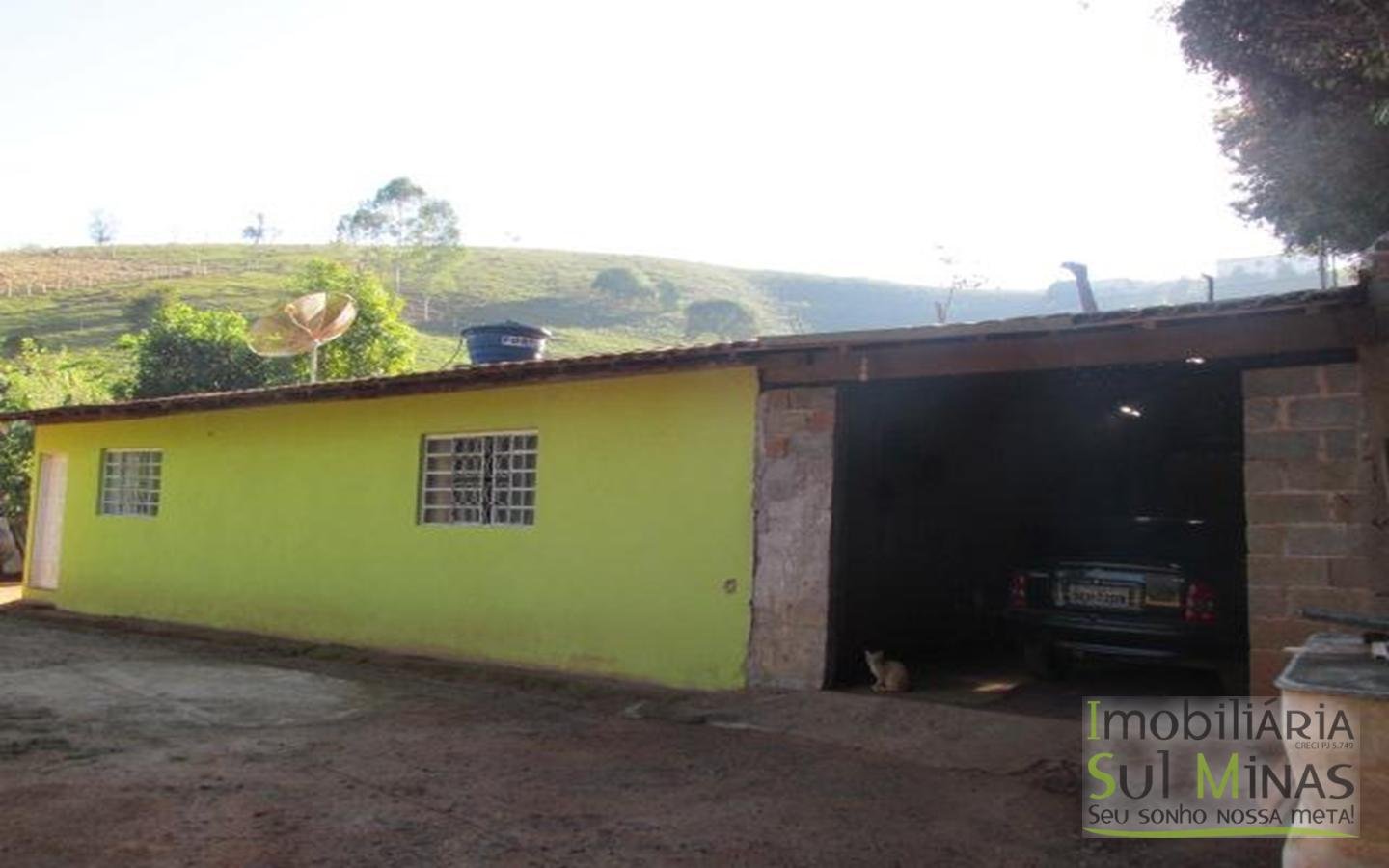 Chácara 2 km da cidade de Cambuí Cod 525 (4)
