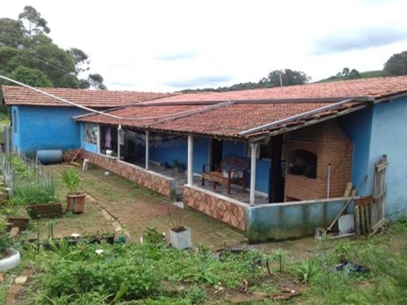 Chácara a venda com 2.400 m²em Senador Amaral Cod 1105 (1)